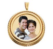 Yellow Gold Snake Round Rope Photo Pendant