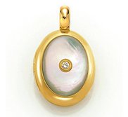 Victor Mayer 18K Gold Diamond Locket