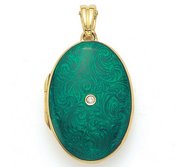 Victor Mayer 18K Gold Diamond Locket