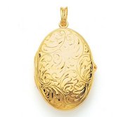 Victor Mayer 18K Gold Locket