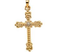 CROSS PENDANT W DIAMOND