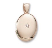 18k Premium Weight Yellow Gold Oval w  Center Diamond Locket