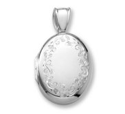 18k Premium Weight White Gold Oval Picture Locket Jewelry