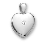 18k Premium Weight White Gold Heart Picture w  7pt  Diamond Locket