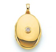 18K Yellow Gold   Diamond Oval Locket