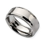 Titanium Beveled Edge 8mm Polished Band